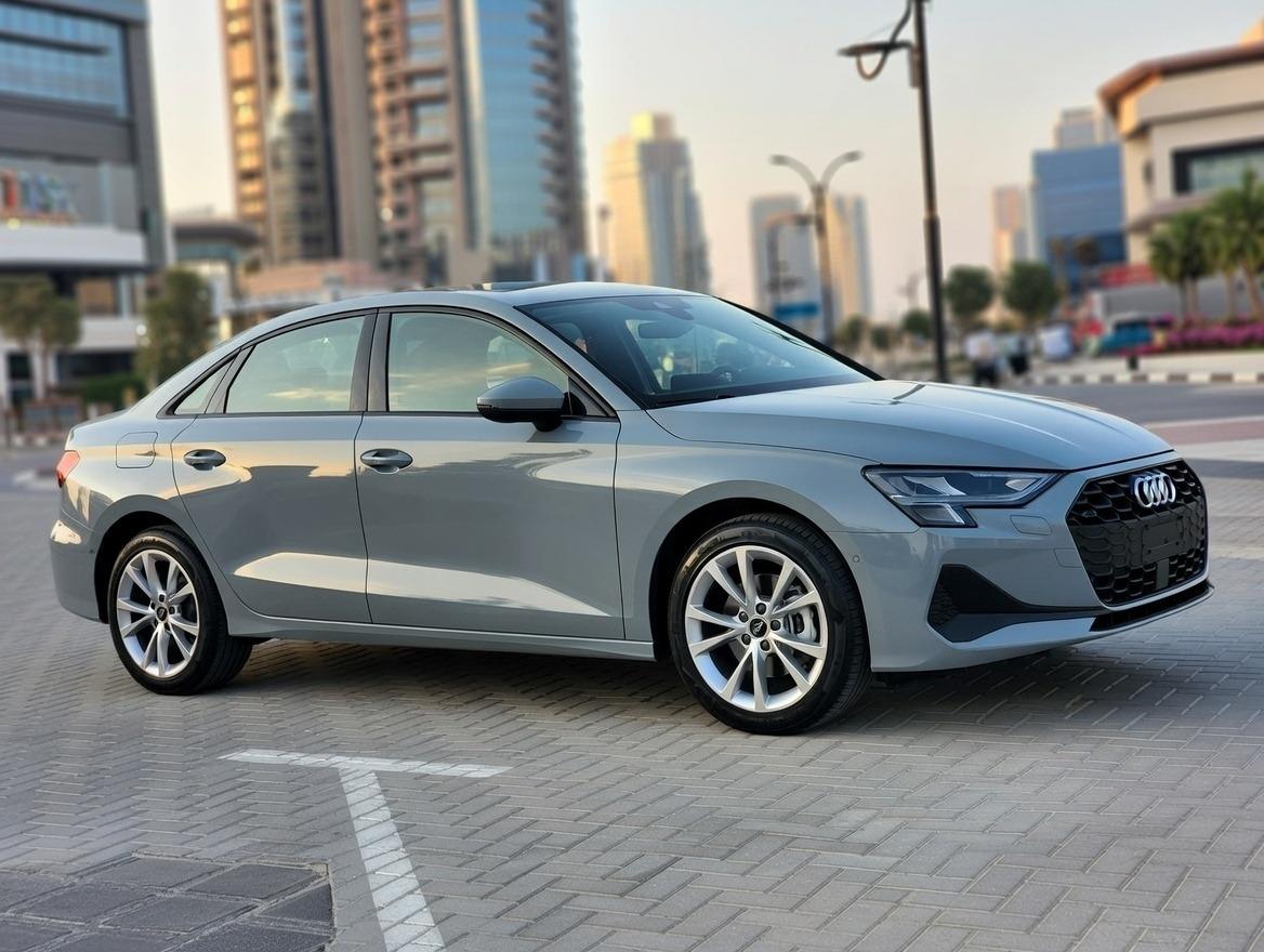 Monthly car rental options in Dubai with RentAI