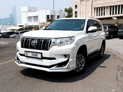 Landcruiserpradogxrrentaldubaibyproxluxuryrentals